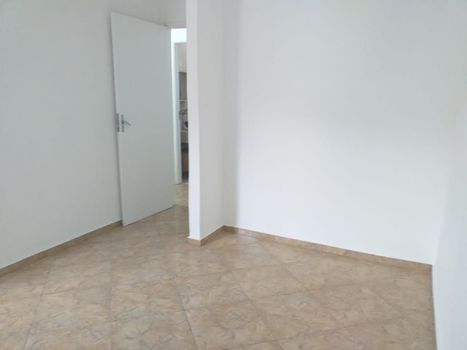 Foto 5 do(a) Casa de 2 quartos à venda em Vila das Palmeiras, Guarulhos