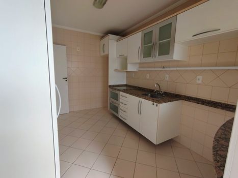 Foto 12 do(a) Apartamento de 3 quartos à venda em João Paulo, Florianópolis
