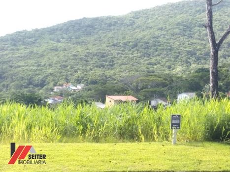 Foto 13 do(a) Casa em Condomínio false à venda em Itacorubi, Florianópolis