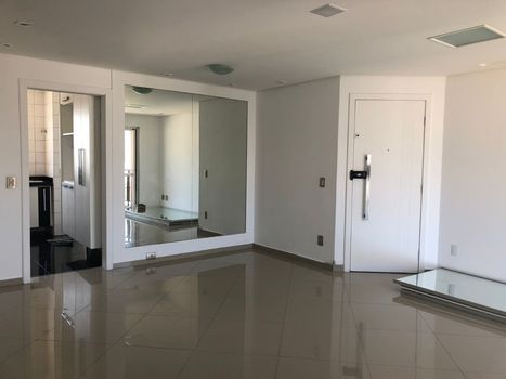 Foto 1 do(a) Apartamento de 2 quartos à venda em Vila Mariana, São Paulo