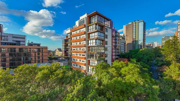 Foto 1 do(a) Apartamento de 3 quartos à venda em Mont Serrat, Porto Alegre