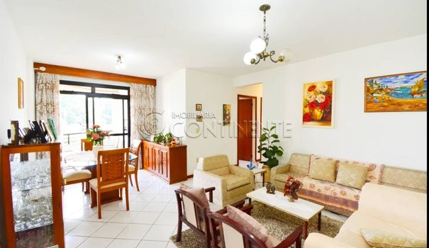 Foto 2 do(a) Apartamento de 3 quartos à venda em Estreito, Florianópolis
