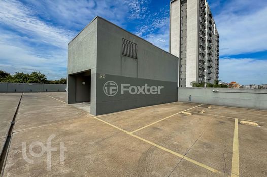 Foto 32 do(a) Apartamento de 3 quartos à venda em Navegantes, Porto Alegre