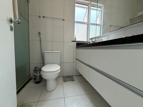 Foto 25 do(a) Casa de 4 quartos à venda em Olho D'Água, São Luís