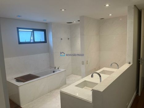 Foto 9 do(a) Apartamento de 3 quartos à venda em Jardim Morumbi, São Paulo