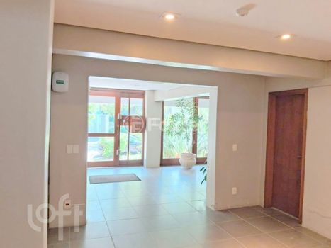 Foto 17 do(a) Apartamento de 3 quartos à venda em Petrópolis, Porto Alegre