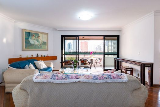 Foto 3 do(a) Apartamento de 4 quartos à venda em Vila Uberabinha, São Paulo