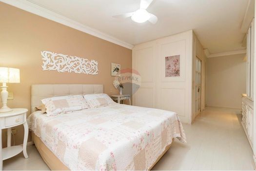 Foto 46 do(a) Apartamento de 4 quartos à venda em Centro, Curitiba