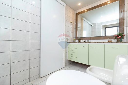Foto 41 do(a) Apartamento de 4 quartos à venda em Centro, Curitiba