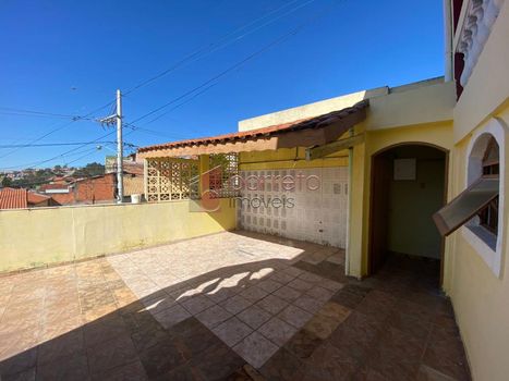Foto 13 do(a) Casa de 4 quartos à venda em Vila Tupi, Várzea Paulista