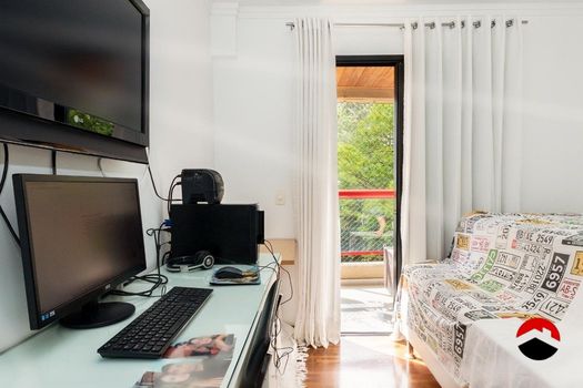 Foto 23 do(a) Apartamento de 4 quartos à venda em Vila Suzana, São Paulo