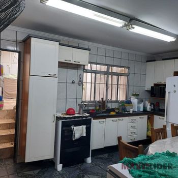 Foto 3 do(a) Casa de 5 quartos à venda em Jardim Audir, Barueri