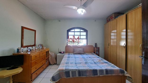 Foto 12 do(a) Casa de 3 quartos à venda em Jardim São Luís, São Paulo