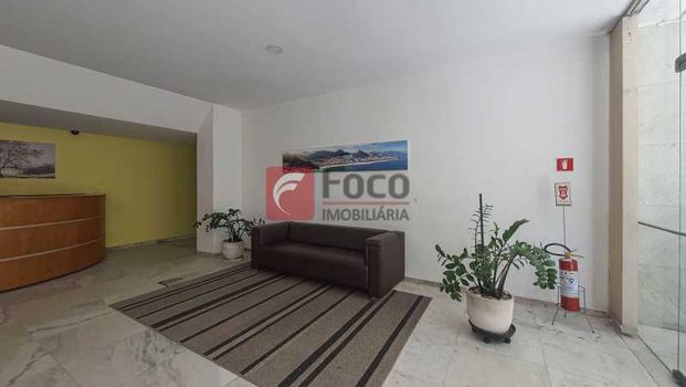 Foto 30 do(a) Apartamento de 3 quartos à venda em Humaitá, Rio de Janeiro