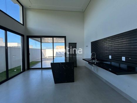 Foto 3 do(a) Casa em Condomínio false à venda em Jardim Botânico, Uberlândia