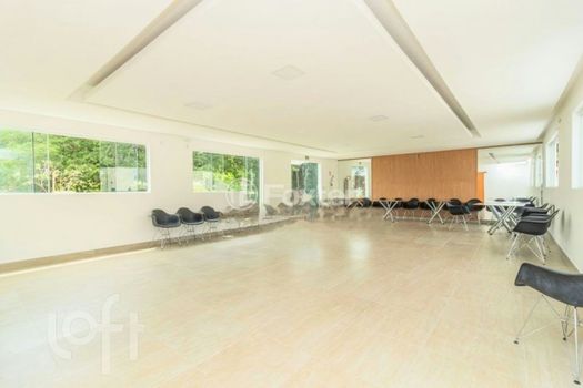 Foto 5 do(a) Apartamento de 2 quartos à venda em Cavalhada, Porto Alegre