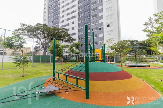 Foto 4 do(a) Apartamento de 2 quartos à venda em Jardim Lindóia, Porto Alegre