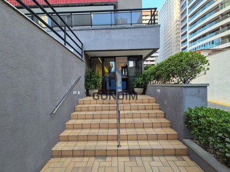 Foto 3 do(a) Apartamento de 3 quartos à venda em Mucuripe, Fortaleza