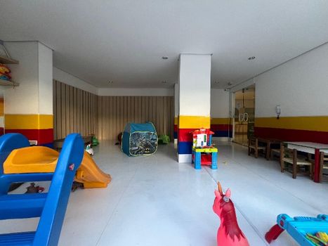 Foto 21 do(a) Apartamento de 3 quartos à venda em Vila Bertioga, São Paulo