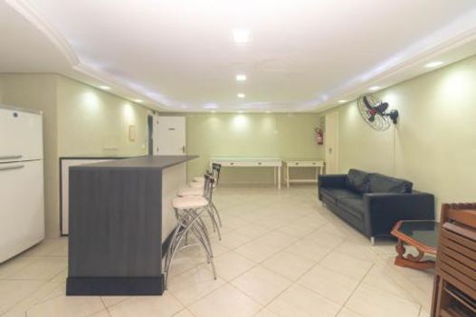 Foto 12 do(a) Apartamento de 2 quartos à venda em Cristal, Porto Alegre