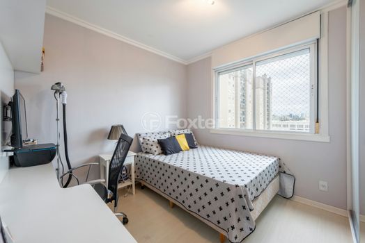 Foto 13 do(a) Apartamento de 3 quartos à venda em Jardim Europa, Porto Alegre