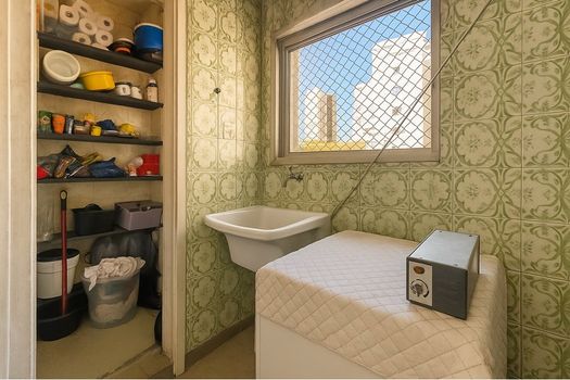 Foto 10 do(a) Apartamento de 3 quartos à venda em Jardim das Bandeiras, São Paulo