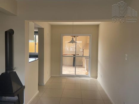 Foto 1 do(a) Casa em Condomínio de 3 quartos à venda em Olaria, Canoas