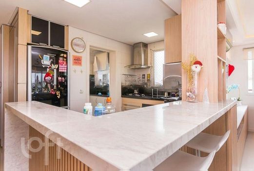 Foto 3 do(a) Apartamento de 2 quartos à venda em Petrópolis, Porto Alegre