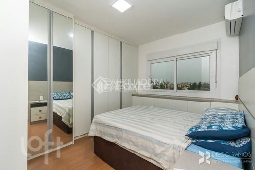 Foto 12 do(a) Apartamento de 2 quartos à venda em São Sebastião, Porto Alegre