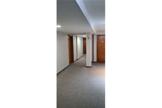 Foto 15 do(a) Apartamento de 1 quartos à venda em Centro Histórico, Porto Alegre
