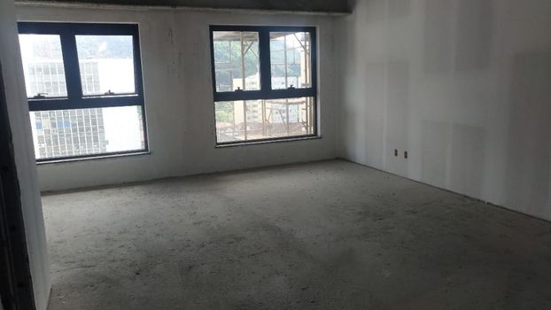 Foto 4 do(a) Sala / Conjunto Comercial de 1 quartos para alugar em Centro, Petrópolis