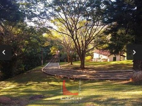 Foto 4 do(a) Fazenda / Sítio / Chácara de 3 quartos à venda em null, Lindóia