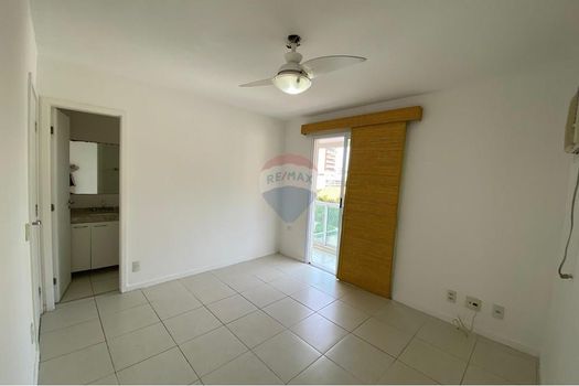 Foto 11 do(a) Apartamento de 2 quartos à venda em Laranjeiras, Rio de Janeiro