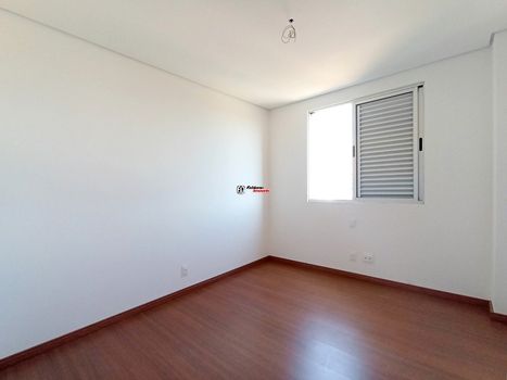 Foto 7 do(a) Apartamento de 3 quartos à venda em Jardim Montanhês, Belo Horizonte