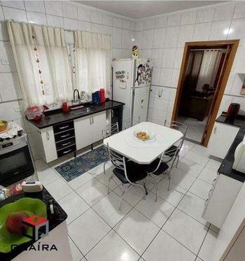 Foto 5 do(a) Casa de 3 quartos à venda em Jardim Utinga, Santo André