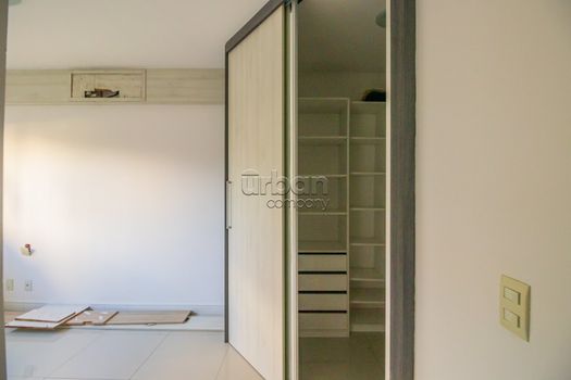 Foto 17 do(a) Apartamento de 3 quartos à venda em Jardim Sabará, Porto Alegre