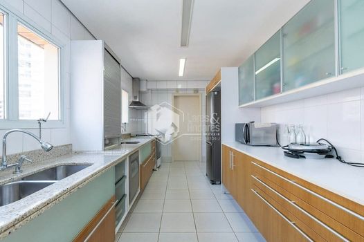 Foto 8 do(a) Cobertura de 4 quartos à venda em Vila Suzana, São Paulo