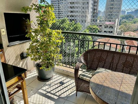 Foto 5 do(a) Apartamento de 2 quartos à venda em Campo Belo, São Paulo