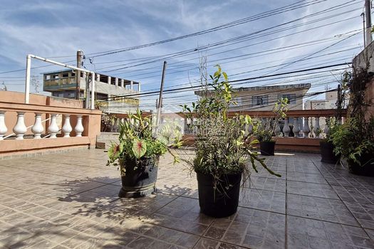 Foto 49 do(a) Casa de 4 quartos à venda em Jardim São Luís, São Paulo