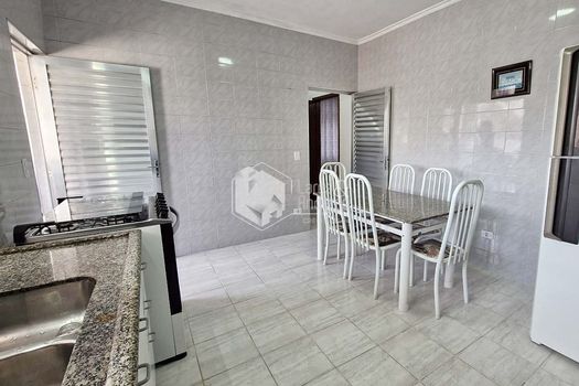 Foto 29 do(a) Casa de 4 quartos à venda em Jardim São Luís, São Paulo
