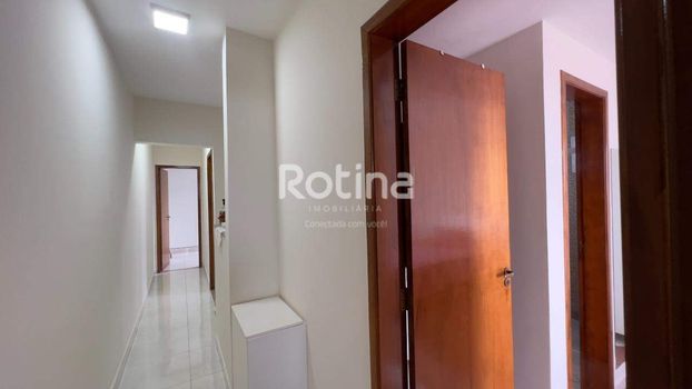 Foto 12 do(a) Apartamento de 3 quartos à venda em Presidente Roosevelt, Uberlândia