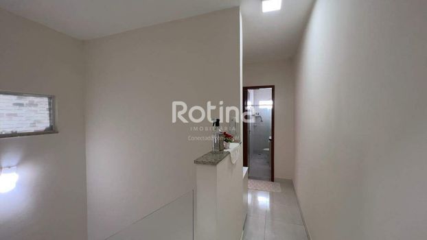 Foto 13 do(a) Apartamento de 3 quartos à venda em Presidente Roosevelt, Uberlândia