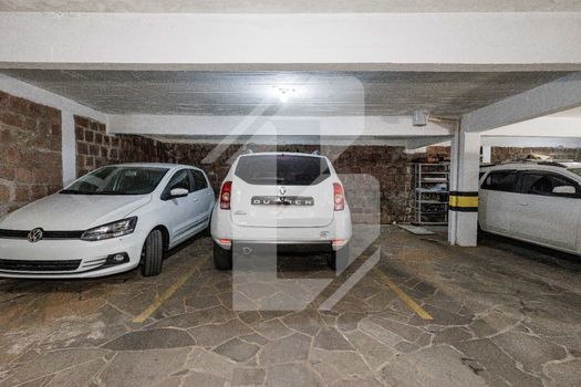 Foto 2 do(a) Apartamento de 3 quartos à venda em São João, Porto Alegre