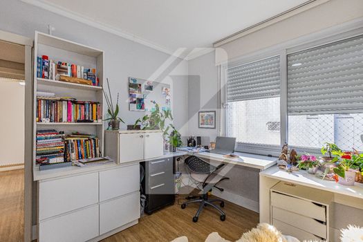 Foto 30 do(a) Apartamento de 3 quartos à venda em São João, Porto Alegre