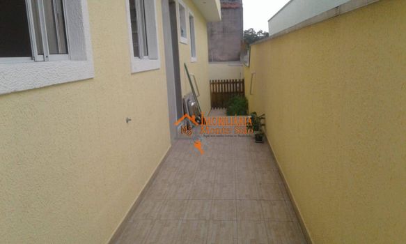 Foto 8 do(a) Casa de 2 quartos à venda em Vila Arizona, Itaquaquecetuba