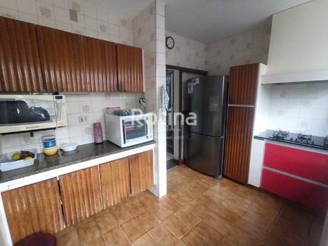 Foto 6 do(a) Casa de 3 quartos à venda em Brasil, Uberlândia