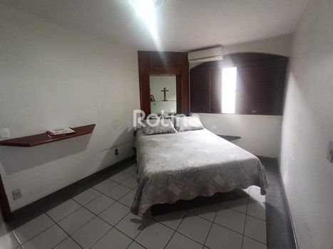 Foto 16 do(a) Casa de 3 quartos à venda em Brasil, Uberlândia