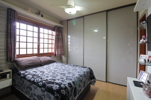 Foto 5 do(a) Flat de 4 quartos à venda em Boa Vista, Porto Alegre