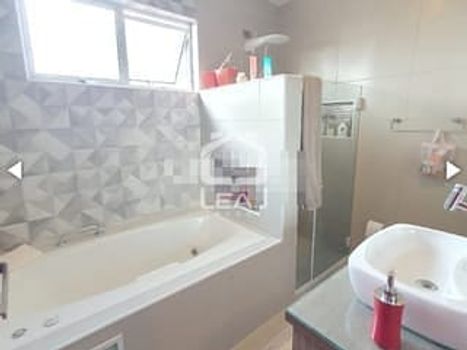 Foto 23 do(a) Casa de 3 quartos à venda em Jardim Monte Azul, São Paulo