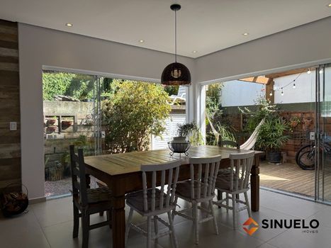 Foto 3 do(a) Casa de 3 quartos à venda em Primavera, Novo Hamburgo